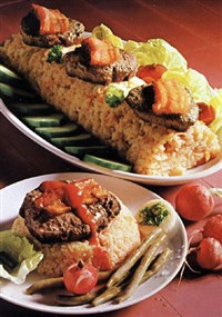 Бифштекс с гарниром