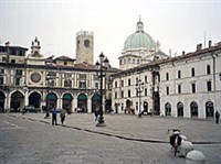 Брешиа (пьяцца де ла Лоджиа)