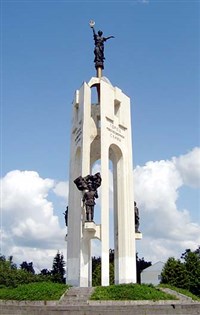 Брянск (памятник 1000-летию города)