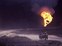 Буря в пустыне (нефтяные скважины)