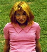 Бьорк (на траве)