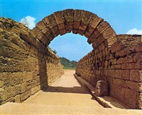 ВХОД НА СТАДИОН В ОЛИМПИИ [спорт]