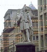 Ван Дейк Антонис (памятник)