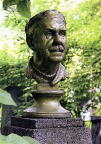 Васильев-Буглай Дмитрий Степанович (памятник)