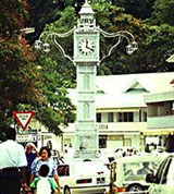 Виктория (на главной площади Виктории)