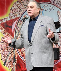 Высоковский Зиновий Моисеевич (на эстраде)