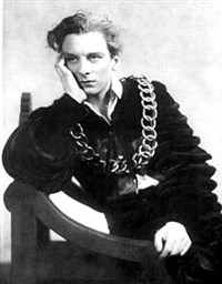 Гилгуд Джон