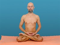 Гимнастика для освоения позы лотоса (падмасана)