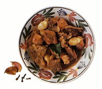 Говядина с чесноком