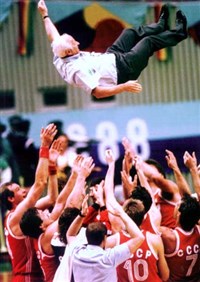 Гомельский Александр Яковлевич (Сеул, 1988)