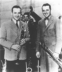 ДОРСИ Джеймс