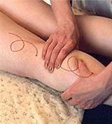 Двойное Кольцевое разминание на икроножной мышце