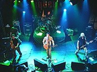 Джизэс Джонс (на концерте)