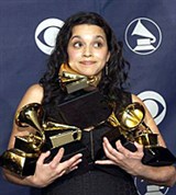 Джонс Нора (лауреат «Грэмми»)