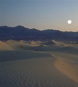 Долина смерти (лунная ночь в Долине смерти)