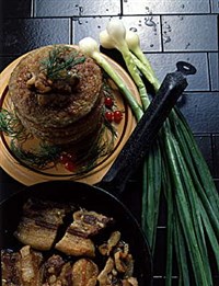 Драники с моченой брусникой