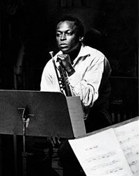 Дэвис Майлз (трубач)