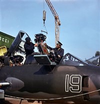 КАТАПУЛЬТНОЕ КРЕСЛО (установка)