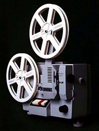 КИНОПРОЕКЦИОННЫЙ АППАРАТ («Русь»)
