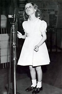 КЛАРК Петьюла (в детстве)