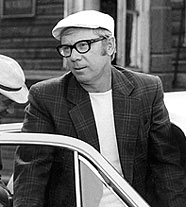 КОТ В МЕШКЕ