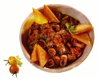 Кальмары с красным вином