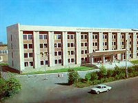 Карагандинский университет (главное здание)