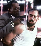 Кейдж Николас (в фильме «Поцелуй смерти»)