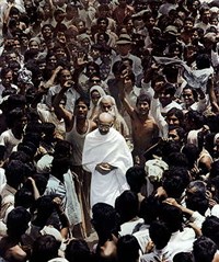 Кингсли Бен ("Ганди")