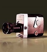 Киносъемочный аппарат («Кварц 1х8С=2»)