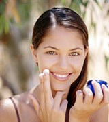 Косметические средства по уходу за кожей лица (крем)