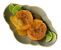 Котлеты картофельные под соусом