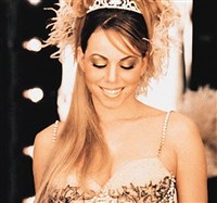 Кэри Мэрайа (в свадебном наряде)