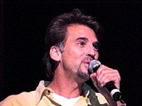 ЛОГГИНС КЕННИ (портрет)