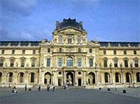 ЛУВР (фасад)