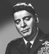 Ланкастер Берт (в фильме «Семь дней в мае»)