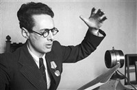 Левитан Юрий Борисович (3 мая 1945 года)