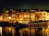 Лейден (ночная набережная)