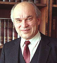 МАРТЫНОВ Владлен Аркадьевич