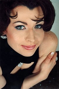 МОН Алиса (портрет)