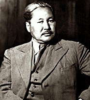 МУКАНОВ Сабит