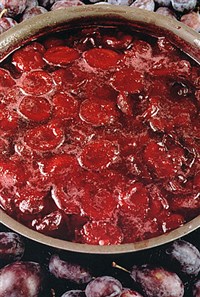 Мармелад из синих слив