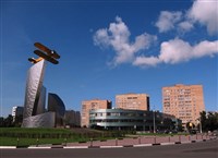 Мытищи. Памятник «Подвигу летчиков Мытищинского аэроклуба»