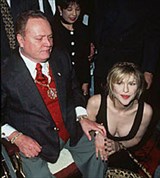 Народ против Ларри Флинта (кадр 1)