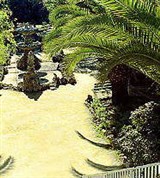 Никосия (в городском саду)