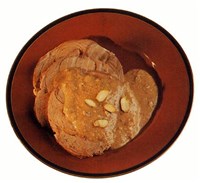 Нога баранья с фисташками