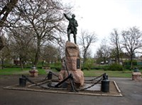 ОЧАКОВ (памятник Суворову)