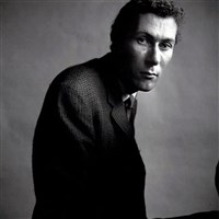 Осборн Джон (фотопортрет работы И. Пенна)