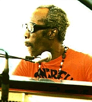 ПРОФЕССОР ЛОНГХЭР