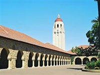 Пало-Альто (двор церкви Станфордского университета)